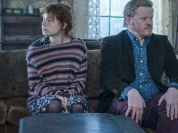 আই অ্যাম থিংকিং অফ এন্ডিং থিংস চলচ্চিত্রের পোস্টার