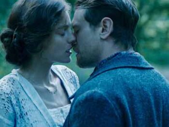 বইয়ের গল্প থেকে বানানো নেটফ্লিক্সের ১৮টি চলচ্চিত্র তালিকায় লেডি চ্যাটার্লিজ লাভার চলচ্চিত্রের পোস্টার